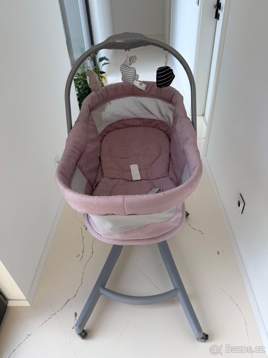 Baby Chicco Hug 4v1 růžové postylka/lehatko/zidlicka