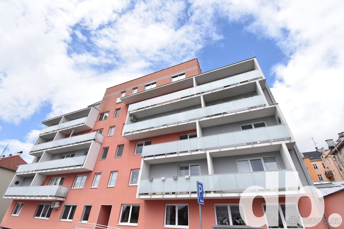 Prodej byty 3+kk, 110 m2 - Karlovy Vary, ev.č. 01641