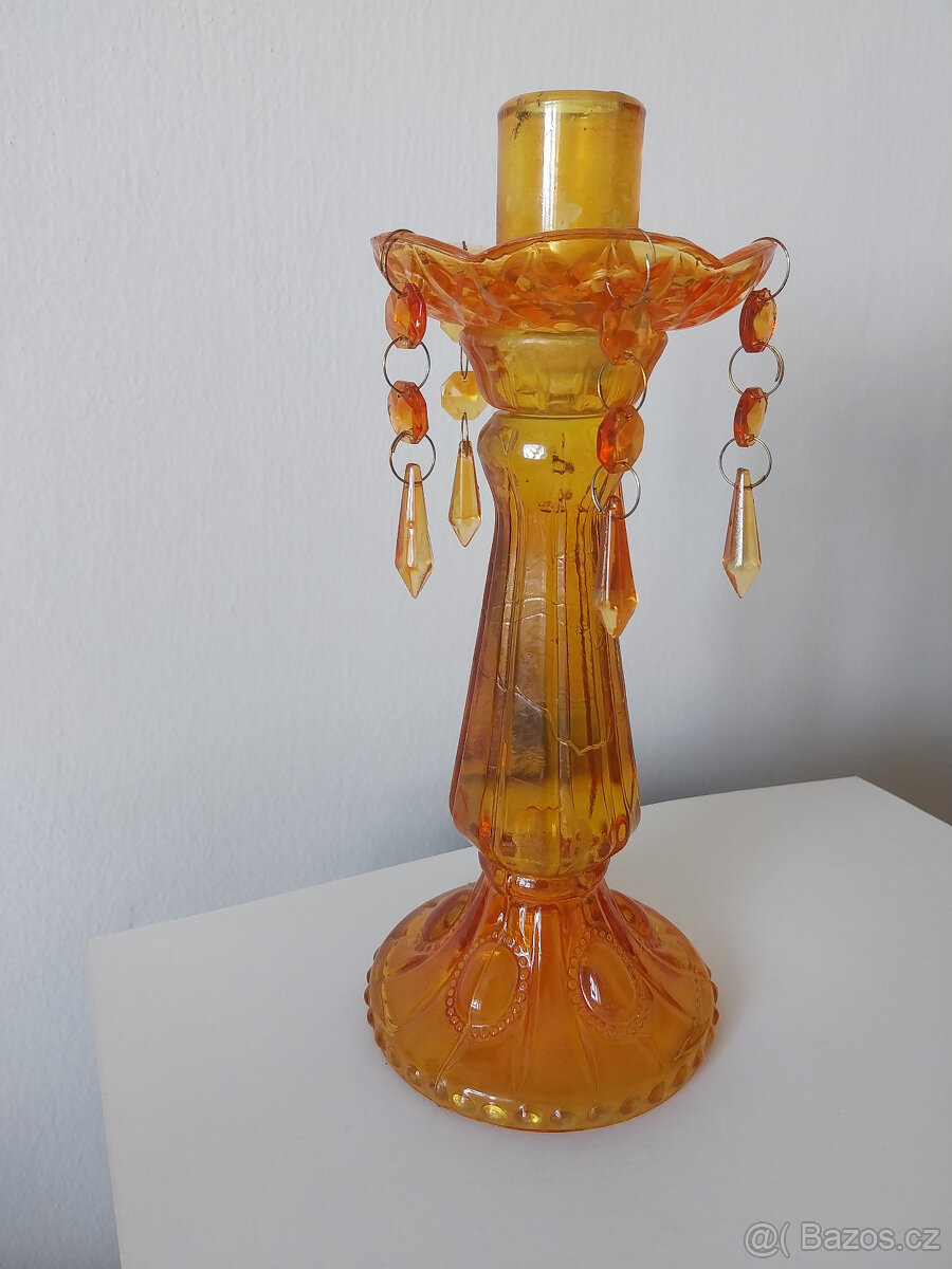 Skleněný svícen, lis.sklo, 60tá léta, styl art-deco