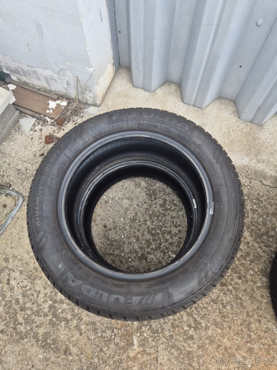 215/60/R17 zimní Fulda