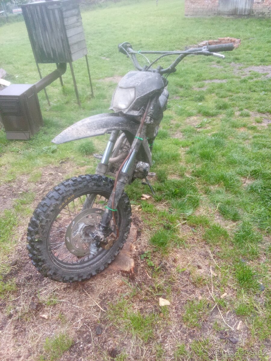 Motorka CROSS