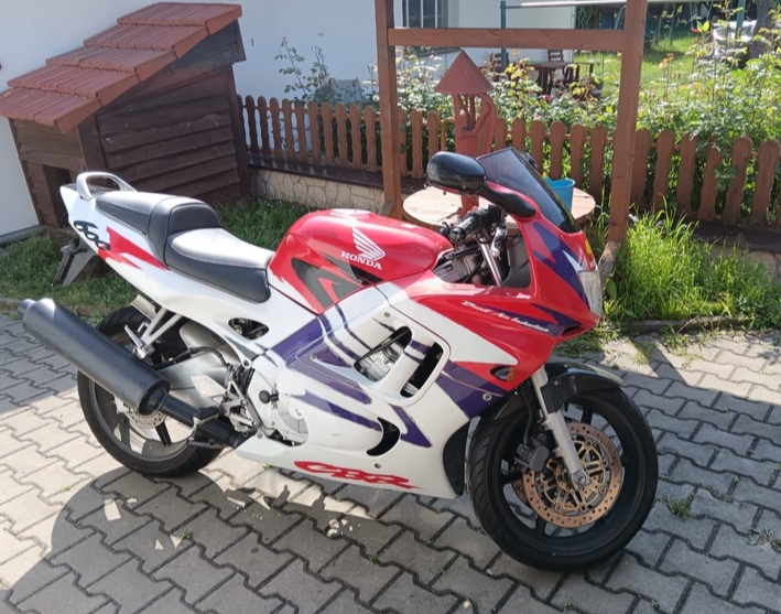 Motorka Honda CBR 600F nové svíčky