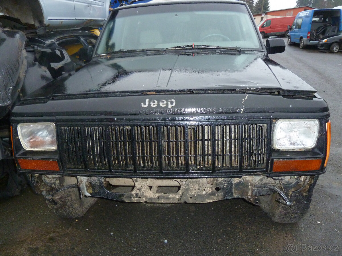 Jeep Cherokee XJ,náhradní díly prodám,