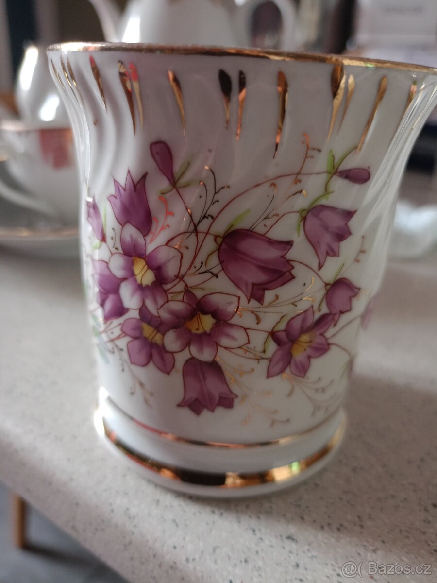 Starý porcelán