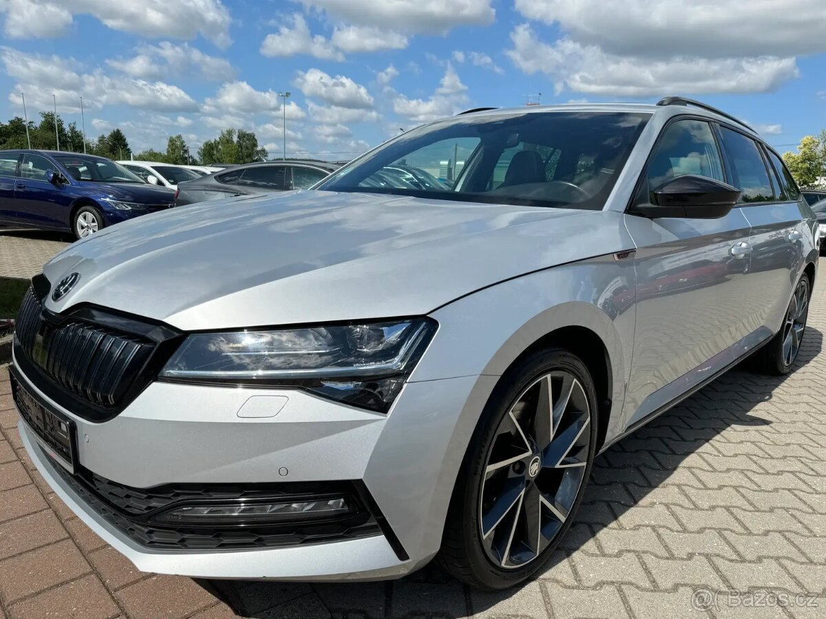 Škoda Superb iV sportline TSI 160kw,tažné,panorama,kamera