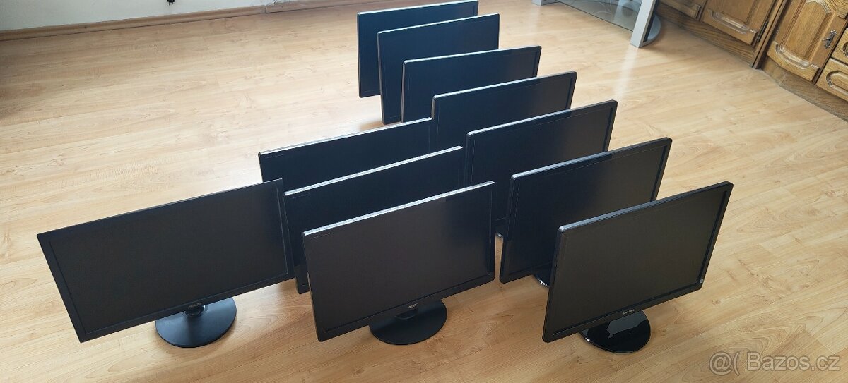 Monitory kancelářské 11x - 22 palců Asus, Acer, Philips
