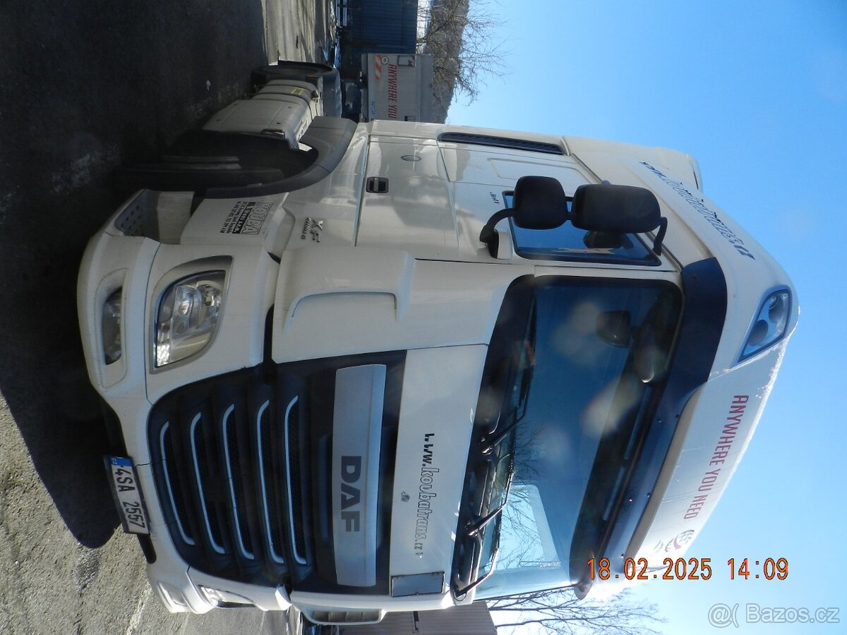Prodám tahač DAF XF 460 lowdeck r.v 2/2017 najeto 828000Km