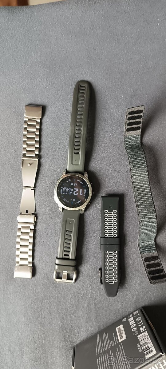 Prodám hodinky Garmin fenix 7 Glass - Silver / Graphite