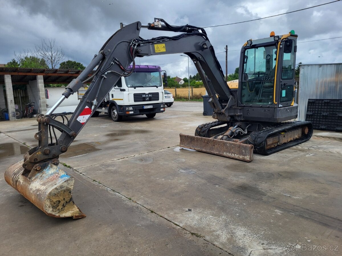 VOLVO ECR58D