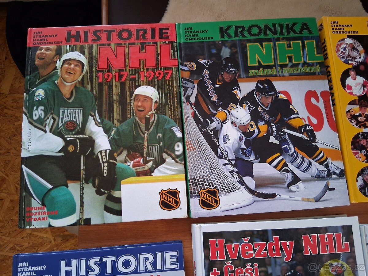 Knihy o Hokeji NHL apod...