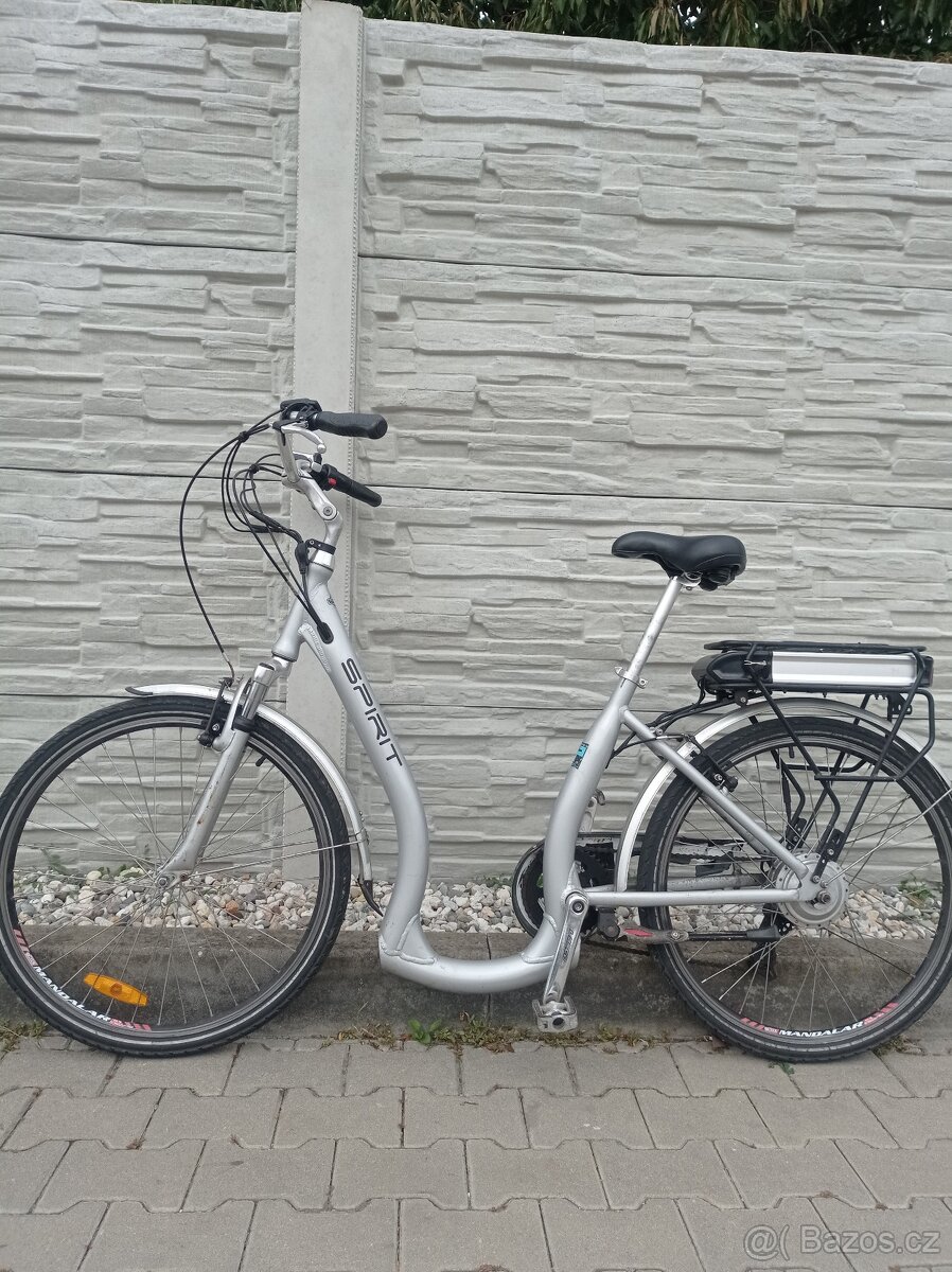 Dámské městské elektrokolo Spirit s nízkým nástupem