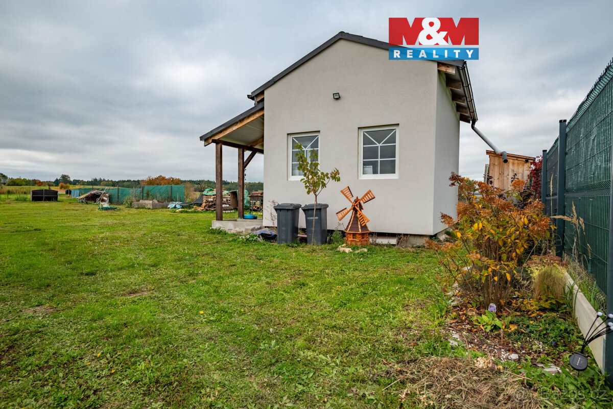 Prodej pozemku, 755 m², Křenovice