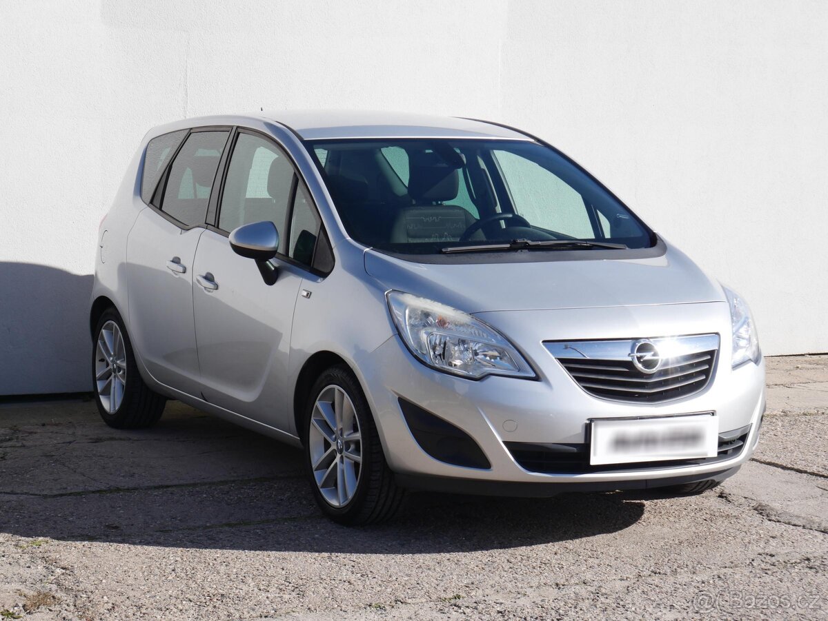 Opel Meriva 1.4i ,  74 kW benzín, 2010