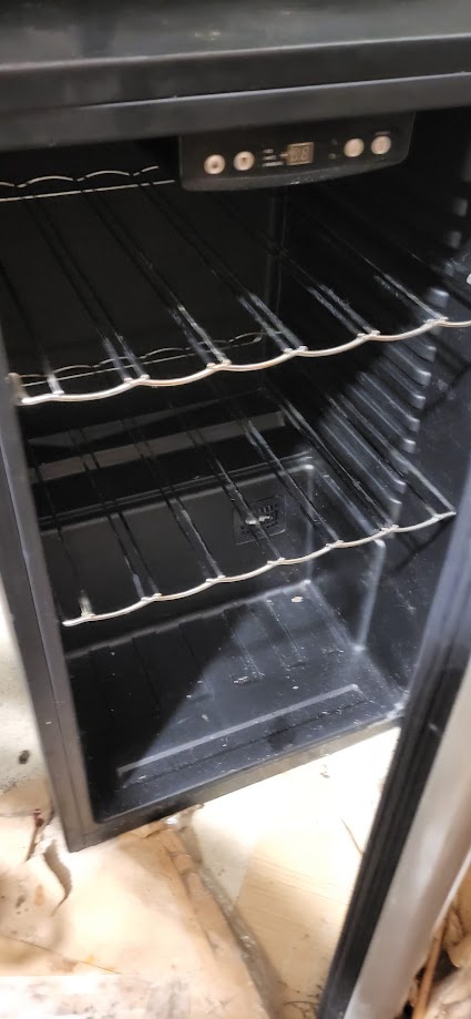 vinoteka Baumatic BWE 40