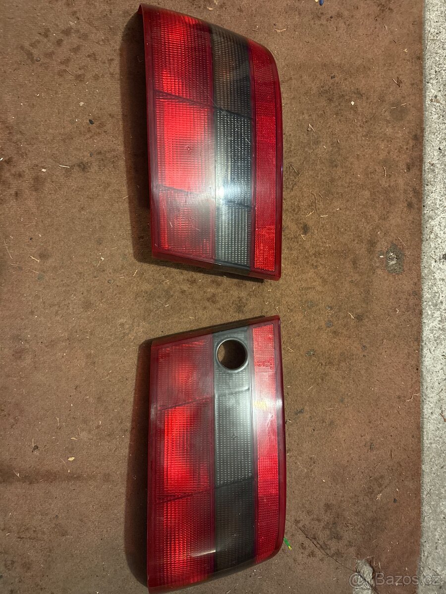 Zadní světla Opel calibra