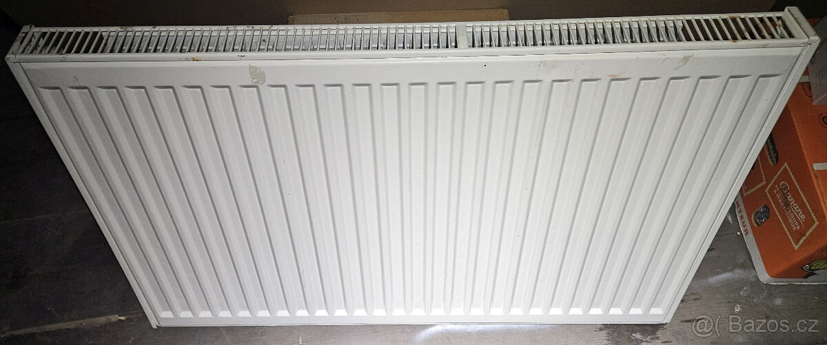 Deskový radiátor Korado 11/600/900
