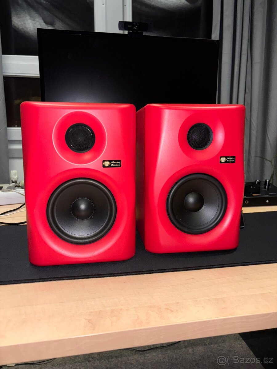 Monkey Banana Gibbon 5 red