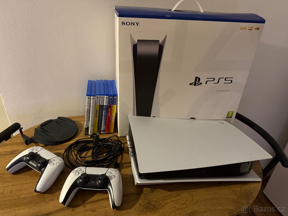 PlayStation 5 s mechanikou