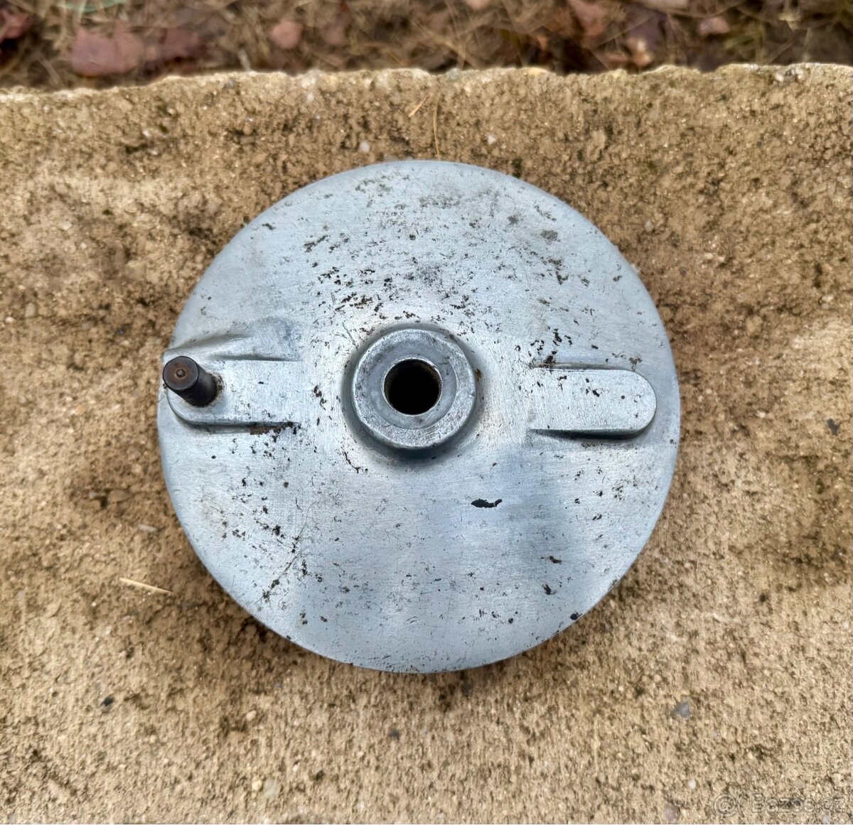 Manet Tatran - brzdový štít