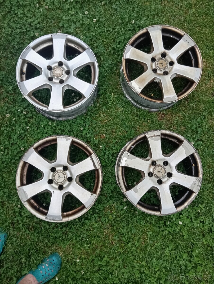 Mercedes ML ALU kola "17