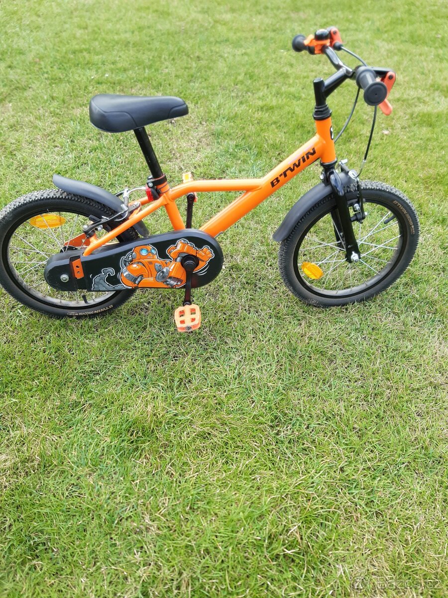 Btwin robot 16"