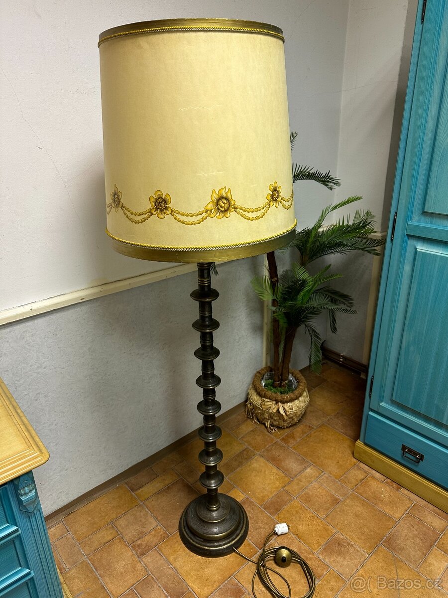 Stará TĚŽKÁ mosazná podlahová lampa