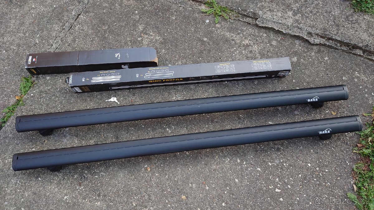 Střešní nosič Hakr Wing Profile Black na Honda FR-V