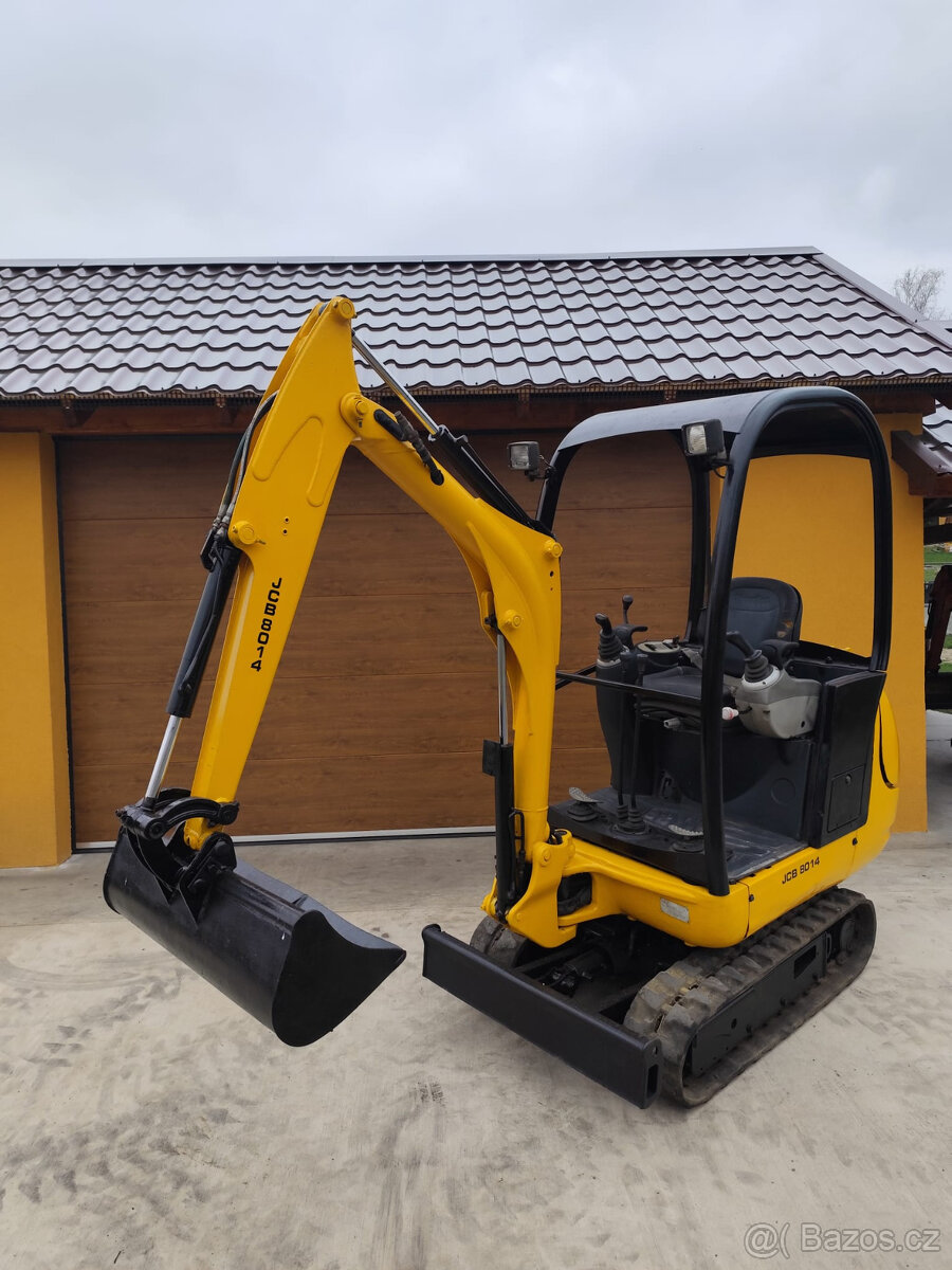 Prodám pásovy minibagr JCB 8014 r.v.2008