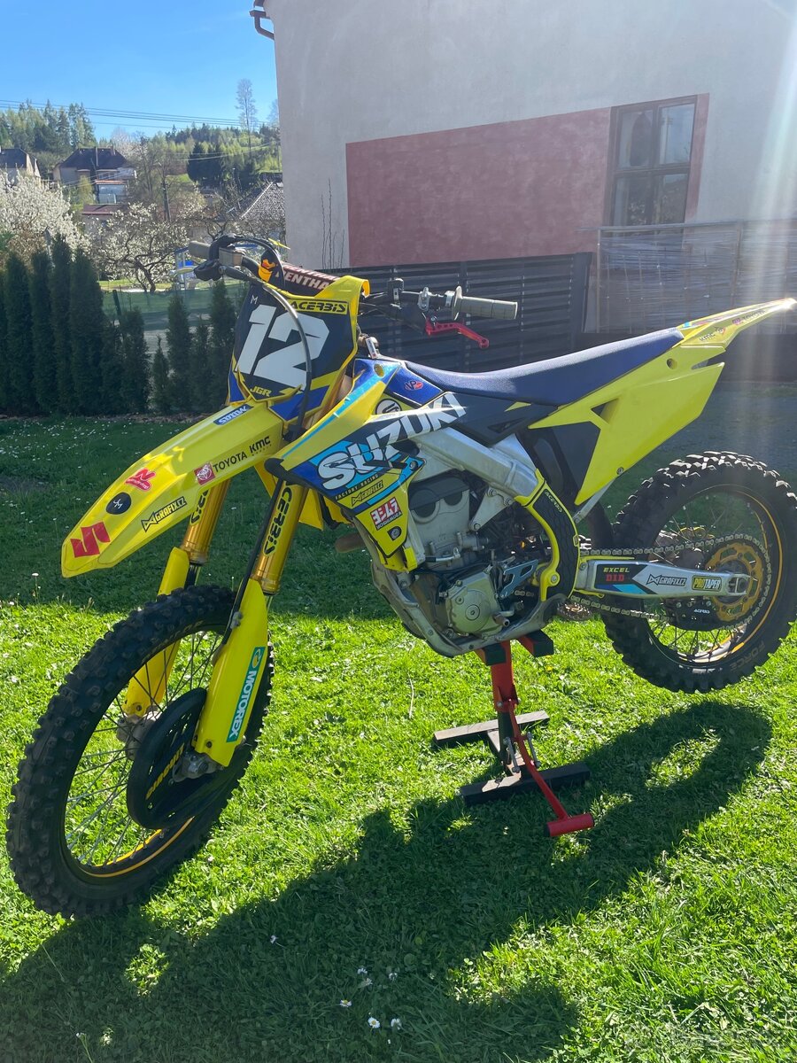 SUZUKI RMZ 450