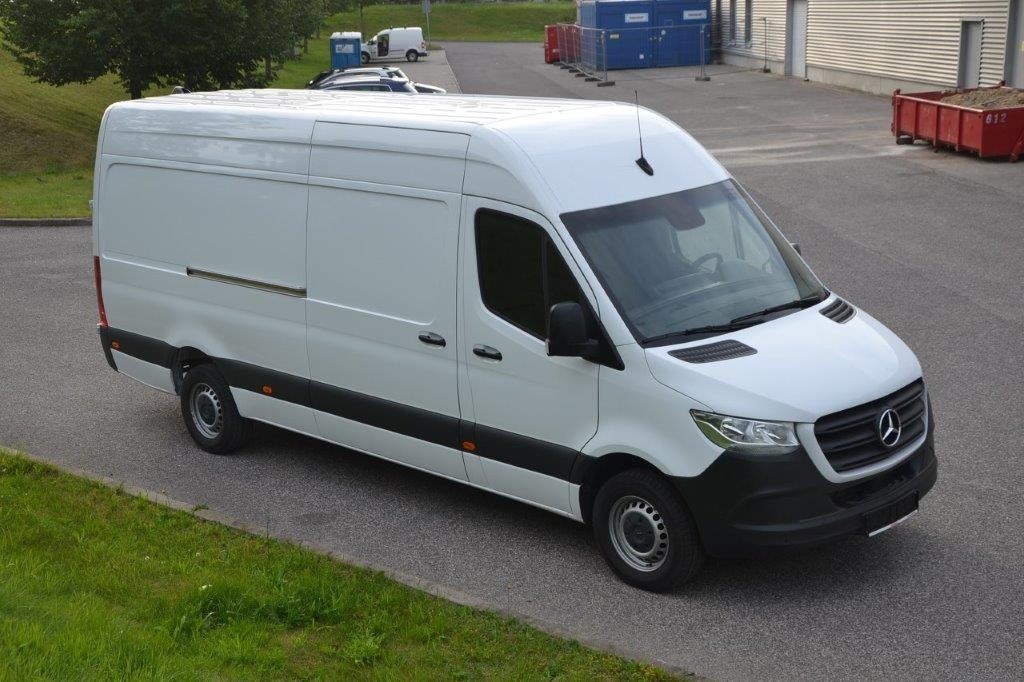 Mercedes-Benz Sprinter 317 CDi 9G automat