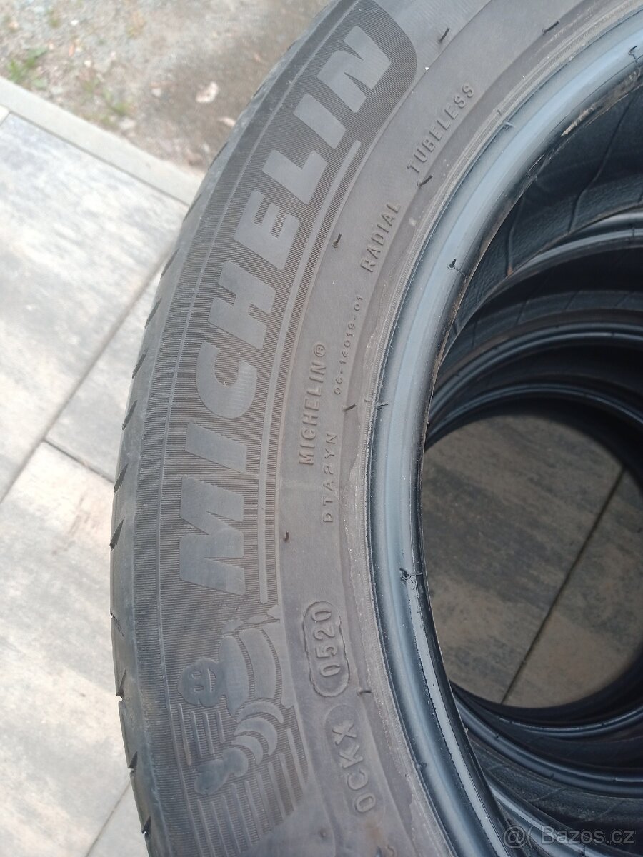 Pneu Michelin 205/55 R16