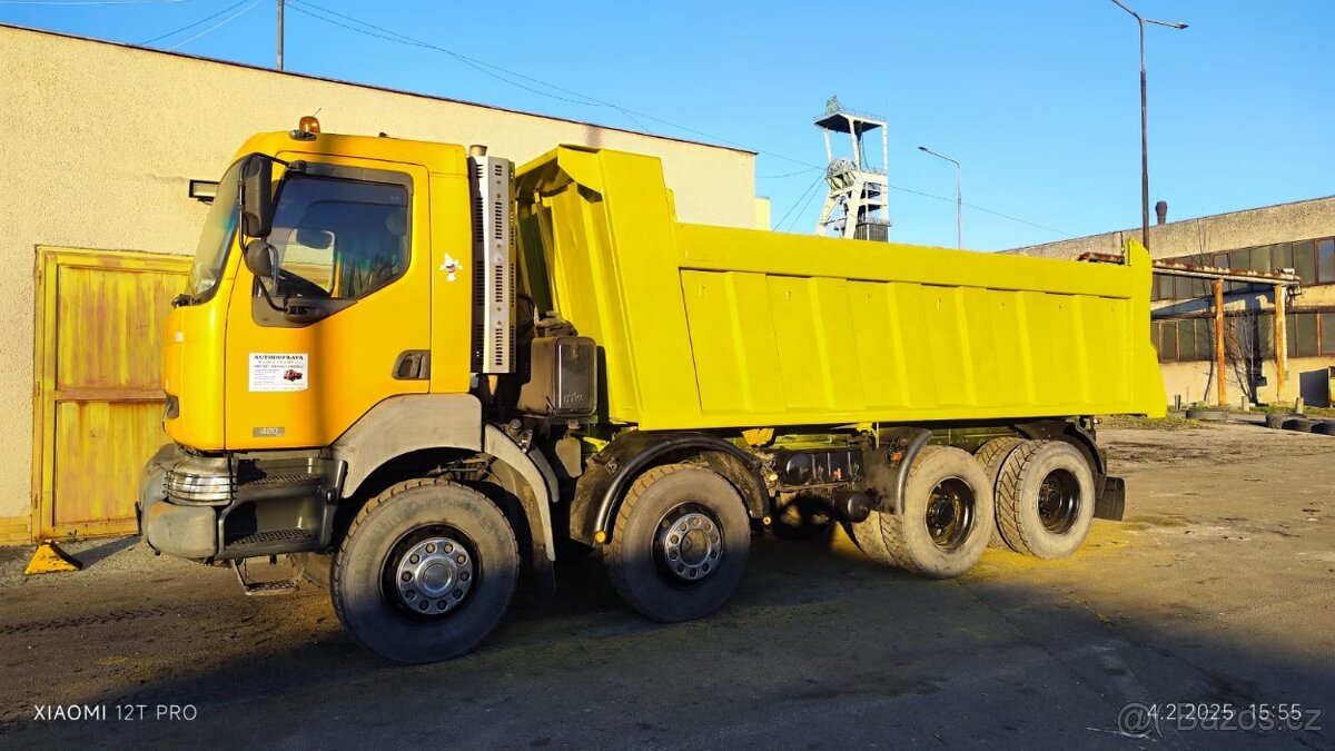 Renault Kerax 8x4 dCi420