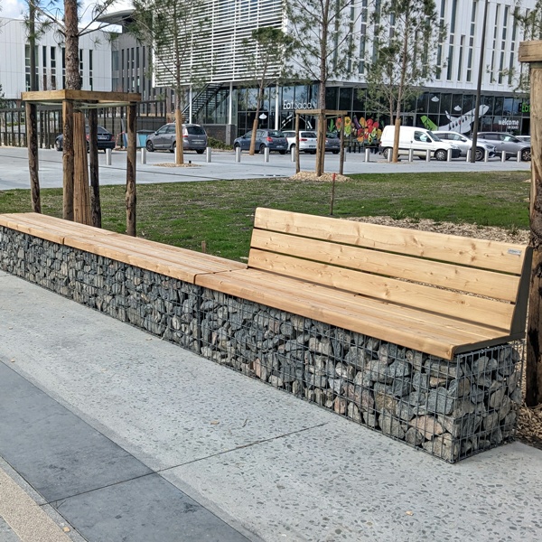 Gabionové lavičky, lavice, zídka
