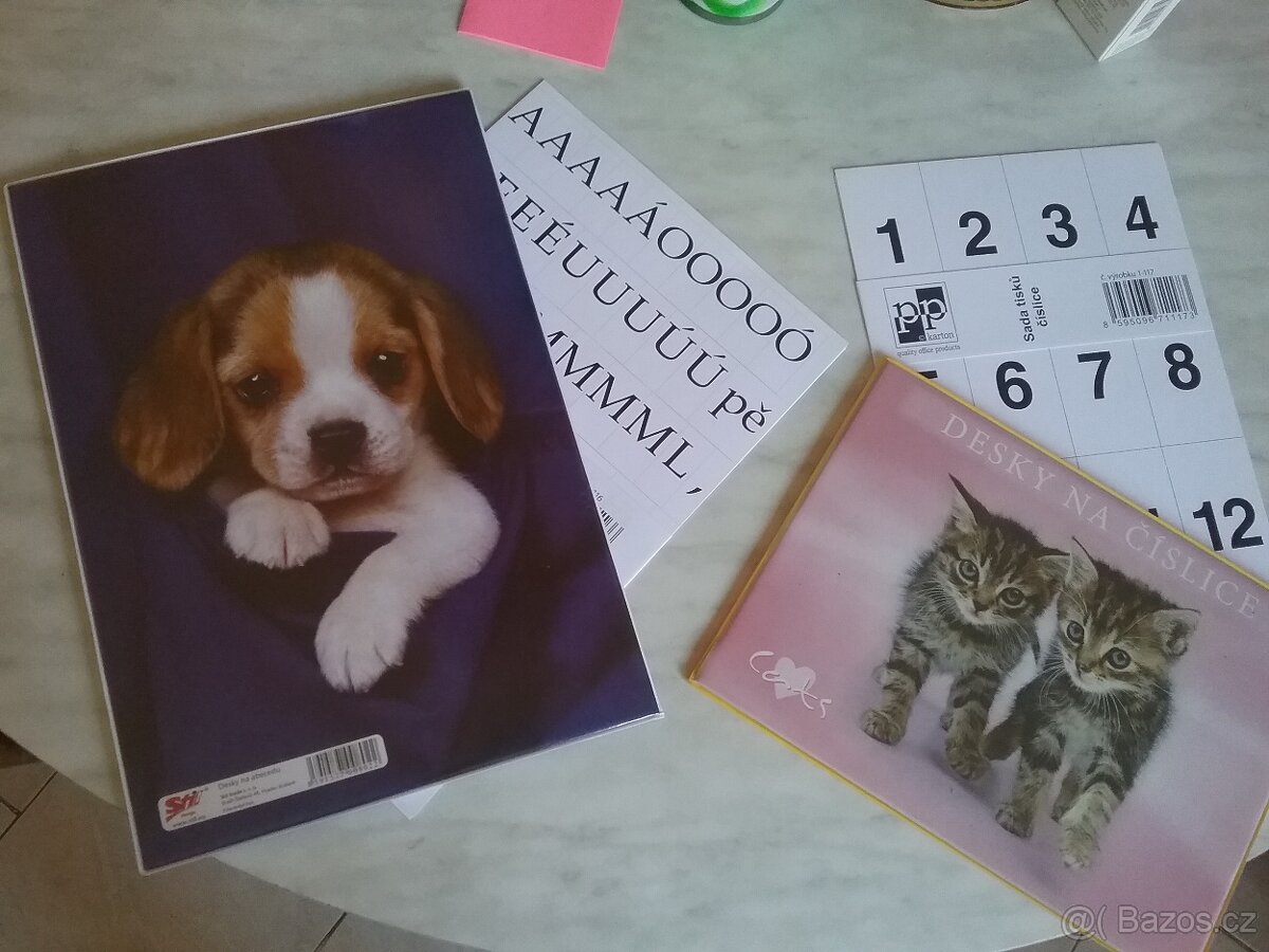 Desky na písmena a desky na číslice