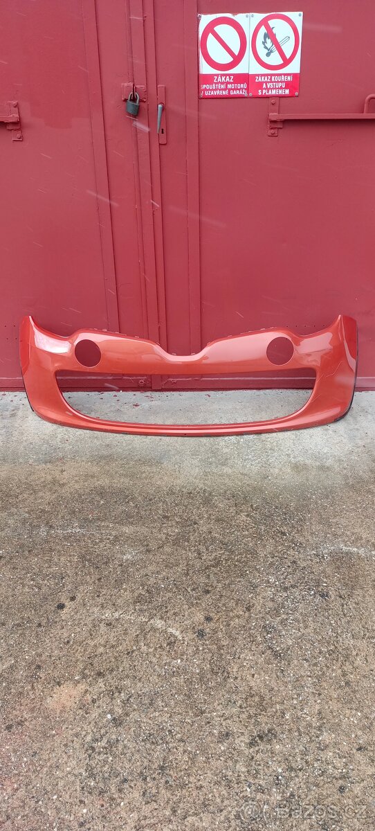 Prodám přední nárazník Renault Twingo III