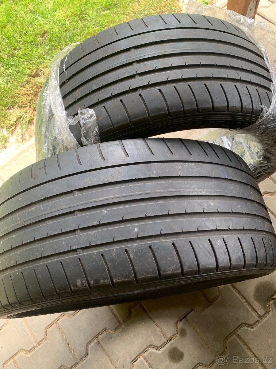 Pneu 275/35/21 Dunlop