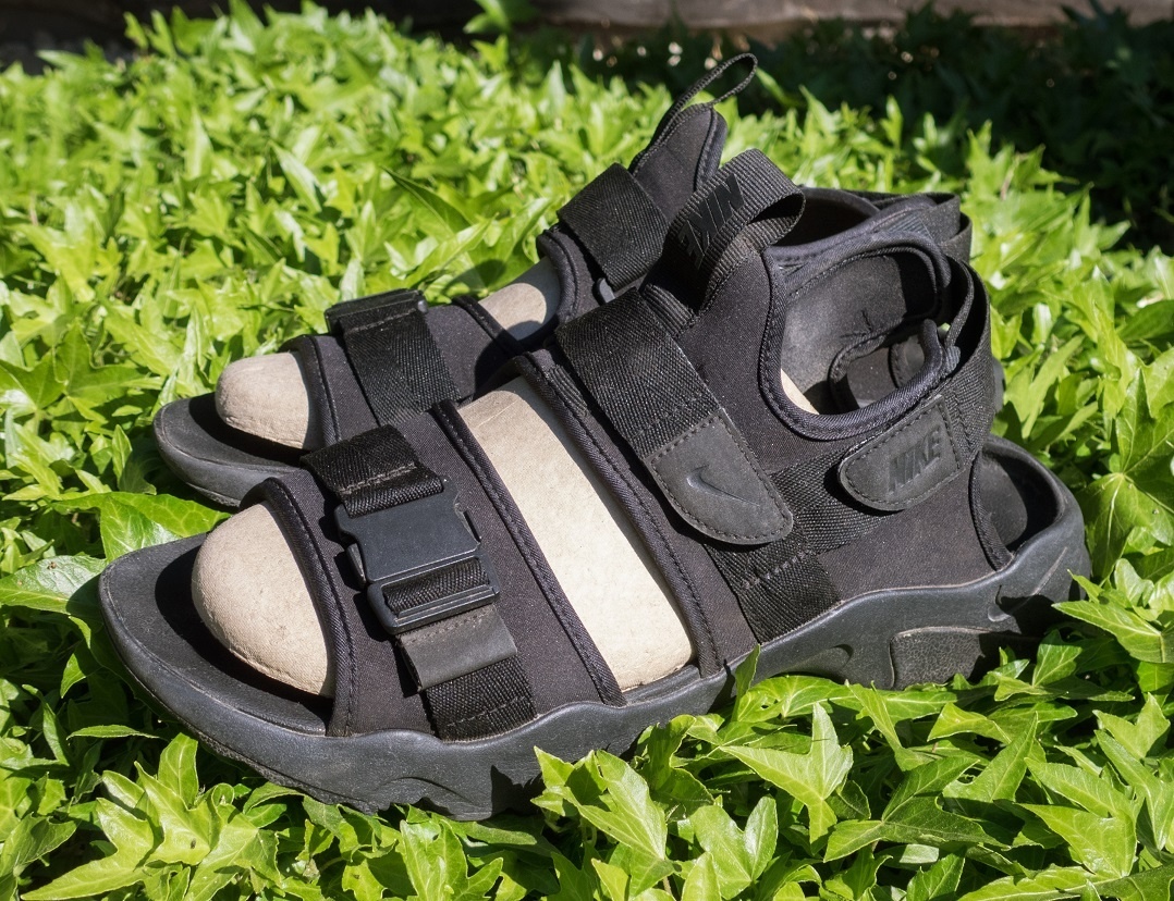 Sandále Nike Canyon 44