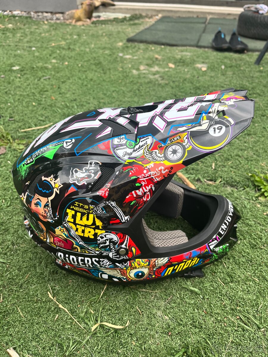 Helma dětská na motokros