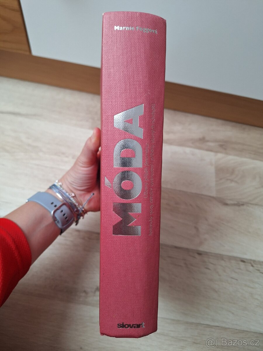 Móda
