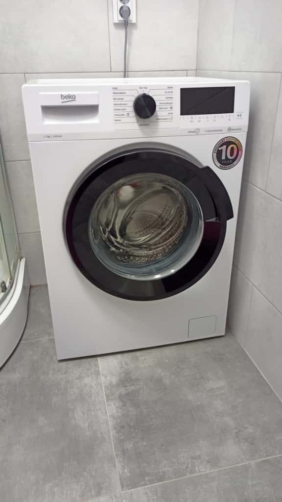 Pračka BEKO WUE7726XWST
