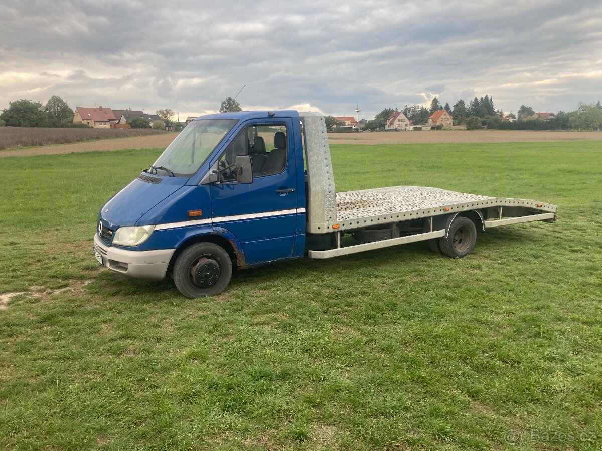 Mercedes sprinter odtahovka do 3.5t