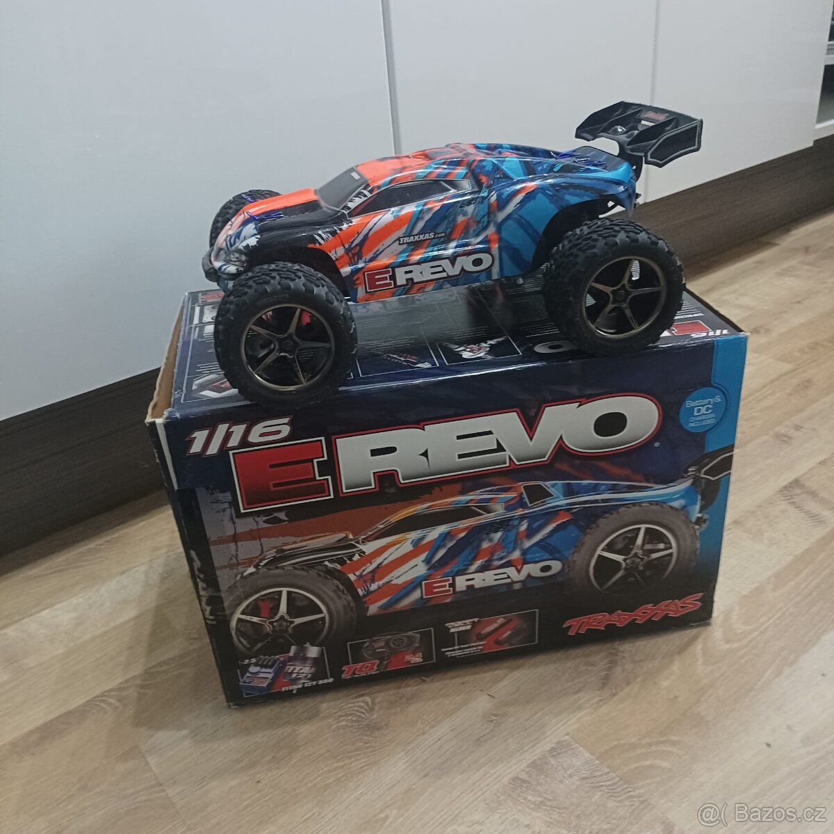 Traxxas E- Revo 1:16