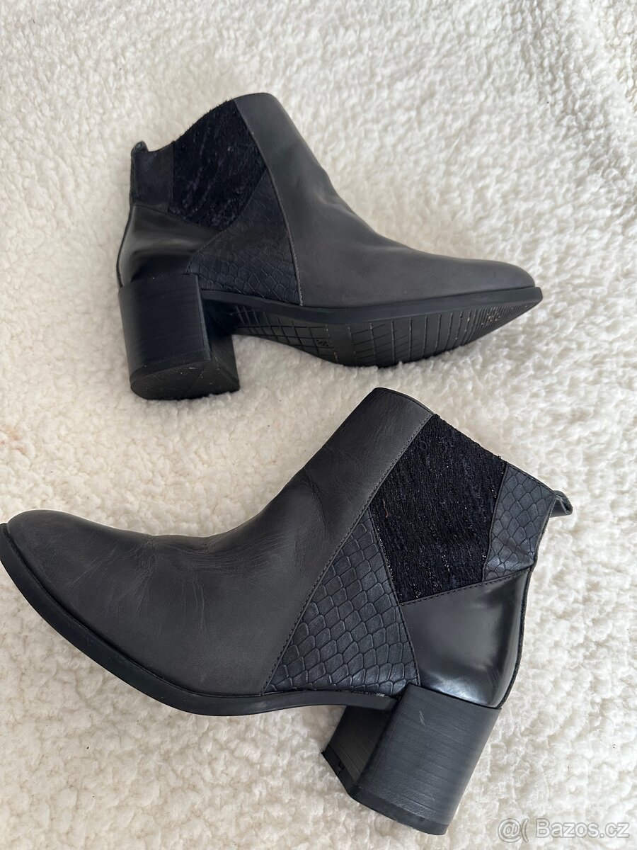 Kozačky Venturini kůže 36 zateplené