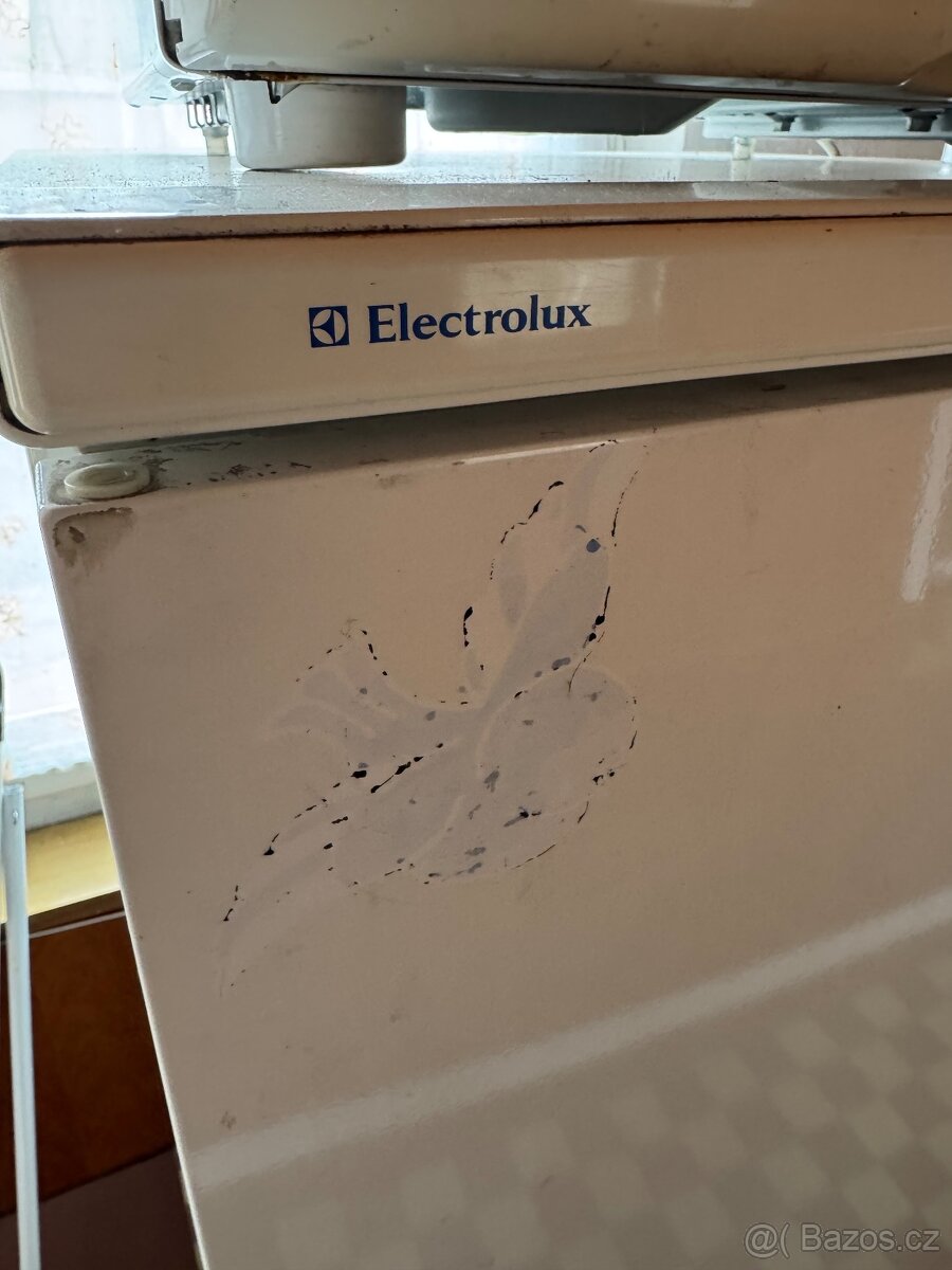 Kombinovaná lednice s mrazákem