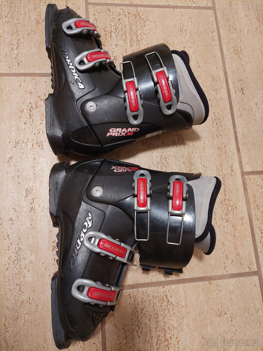 Lyžařské boty lyžáky 25 Nordica Grand Prix