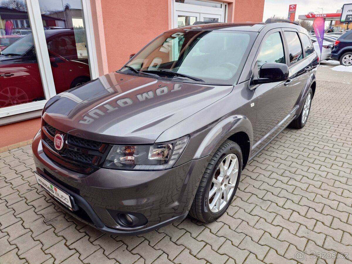 Fiat Freemont 2.0 Multijet (Black Code 125kW)