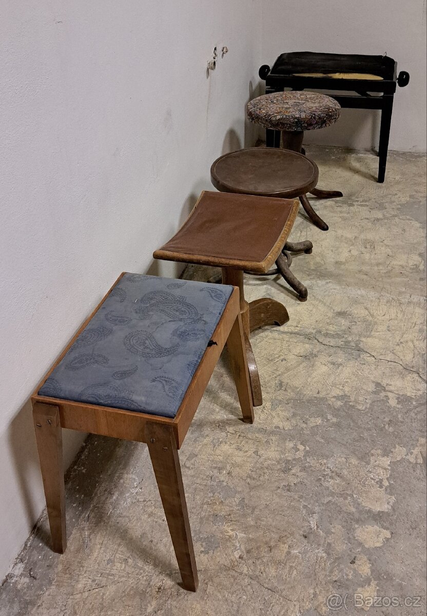 Prodám piano židličky .