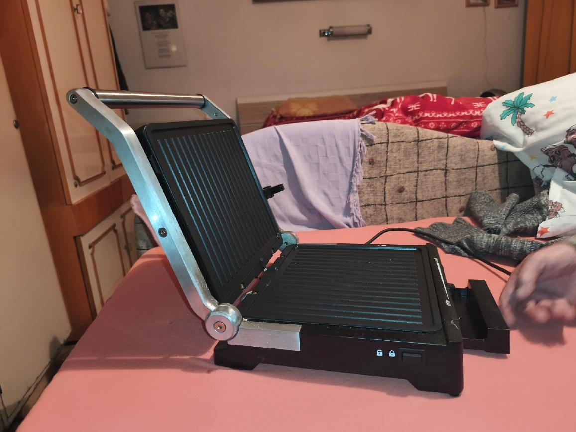 Prodám kontaktní gpil