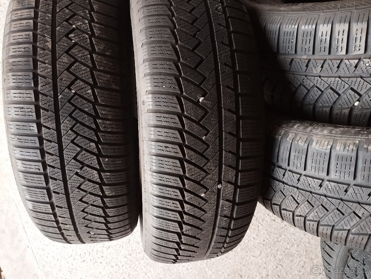 Prodám zimní pneu Continental 235/60/18