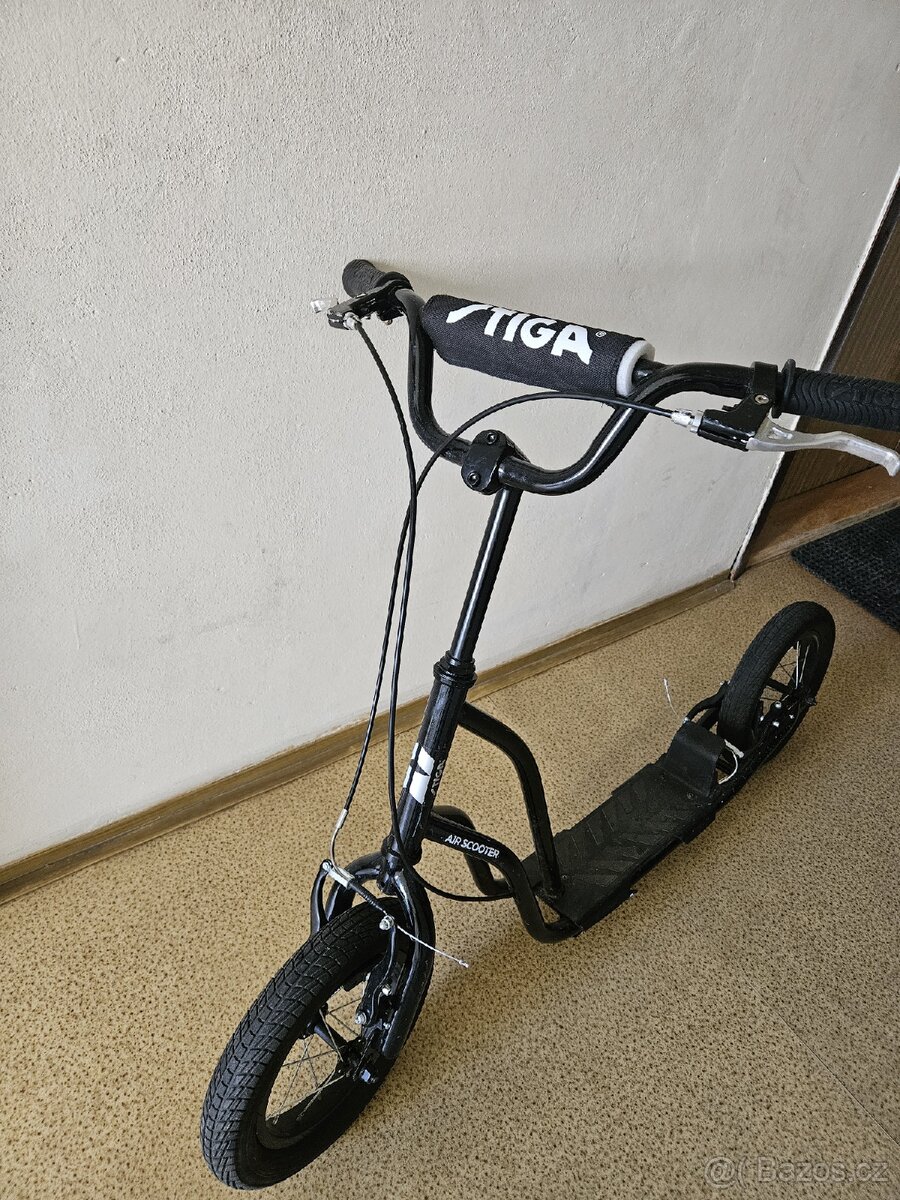 Koloběžka Stiga air